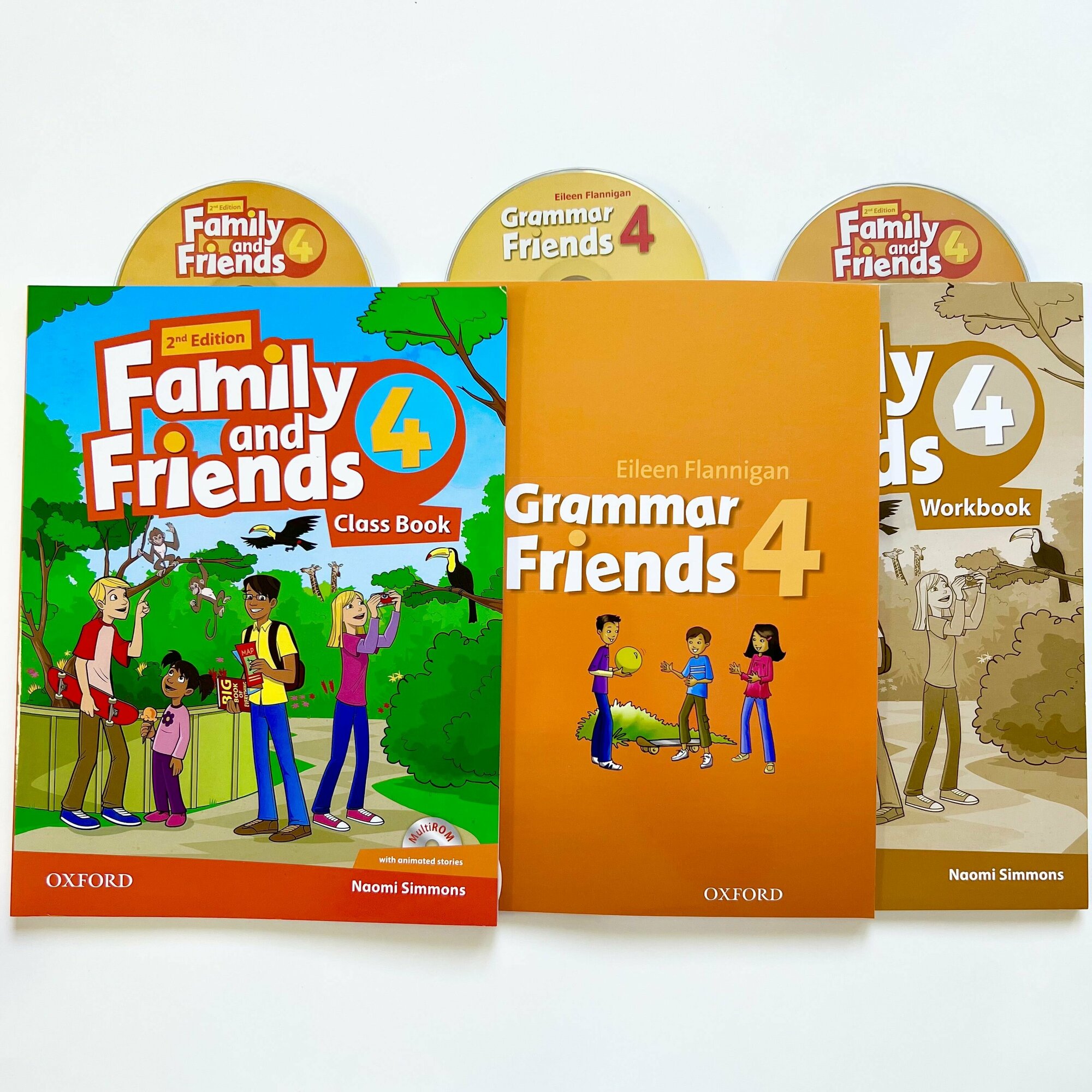 Family and Friends 4 (2nd edition) Class Book + Workbook + Grammar friends 4 + CD