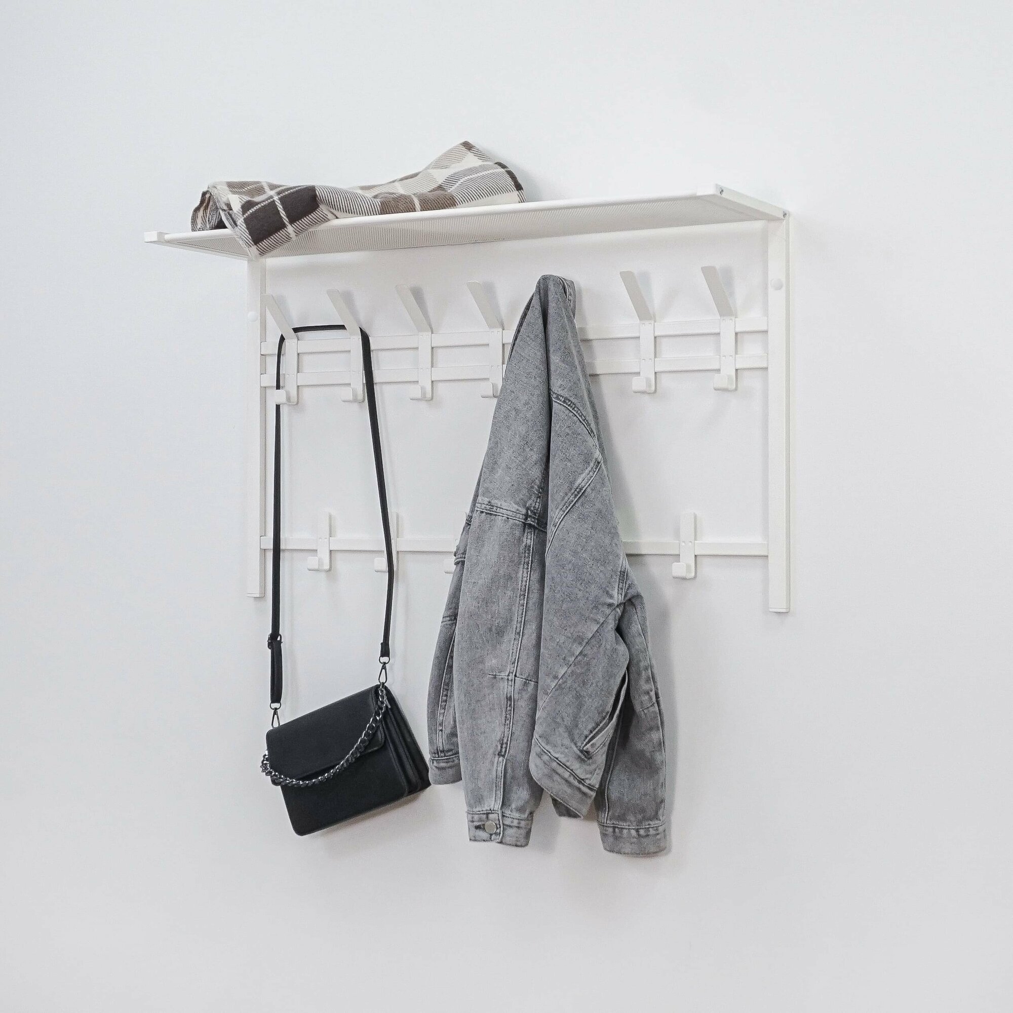 Вешалка настенная металлическая лофт для хранения одежды Торонто 32, цвет белый
