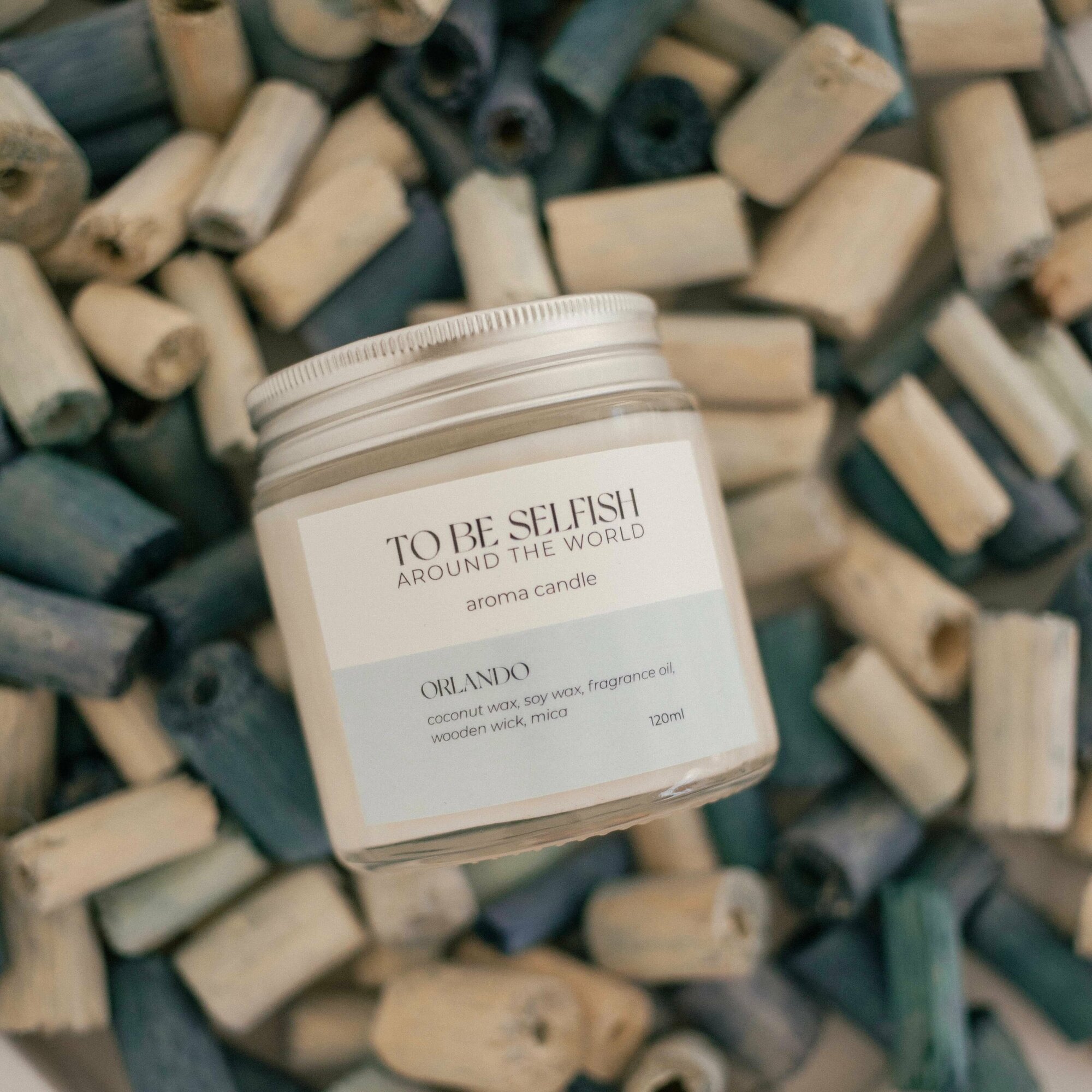 Арома-свечи to be selfish "Orlando" с ароматом молочного коктейля, 120 мл