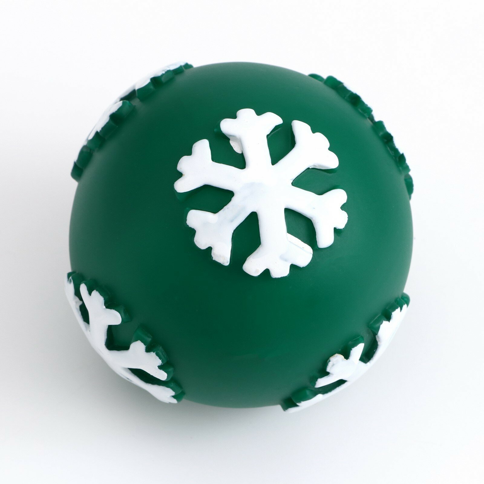 Игрушка-шар под лакомства "Снежинка", 8 см, зелёная - фотография № 4
