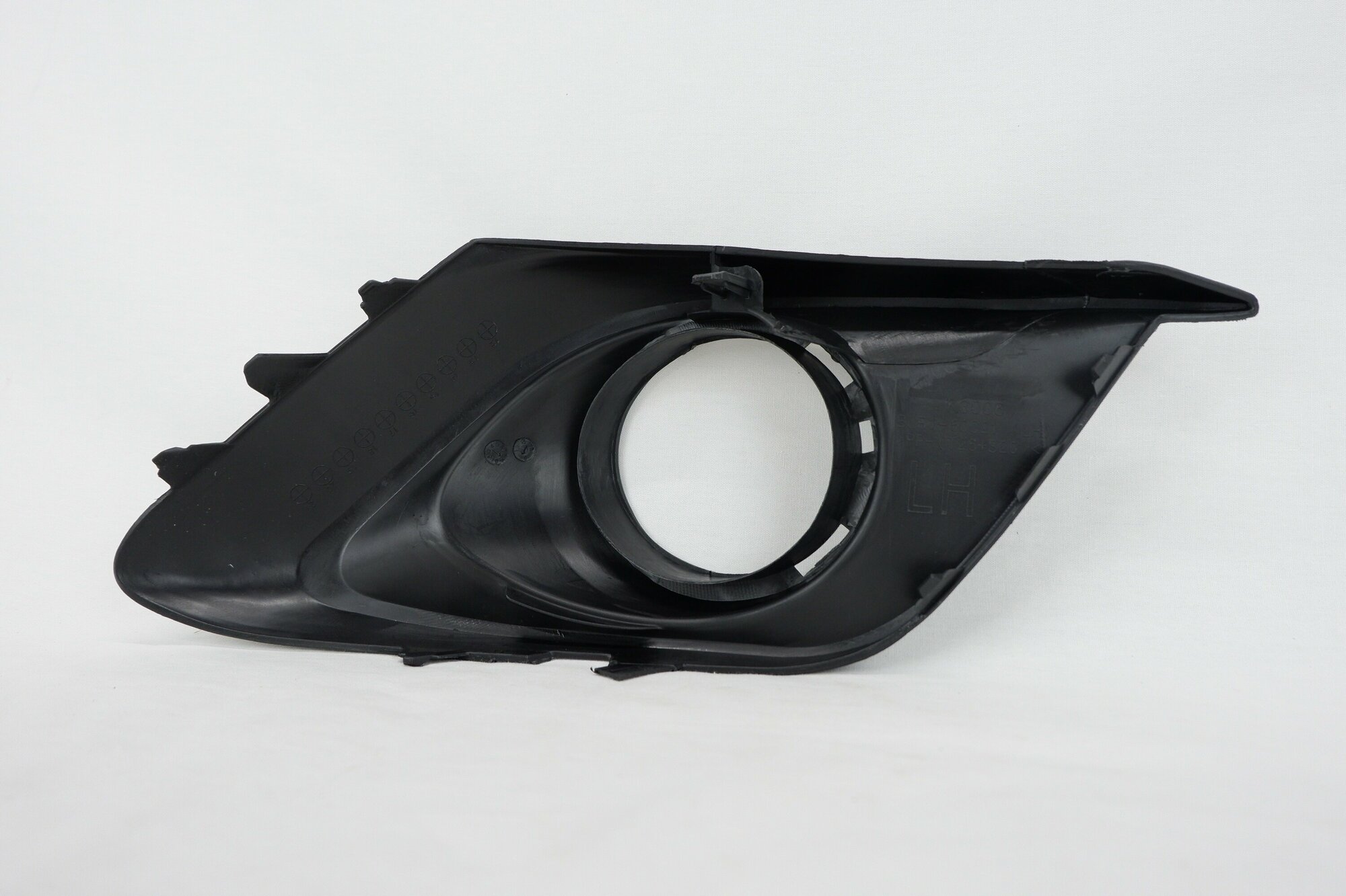Окантовка противотуманной фары левая Mazda 3 3 BM 2013-2016 BJE150C21A — фото 7