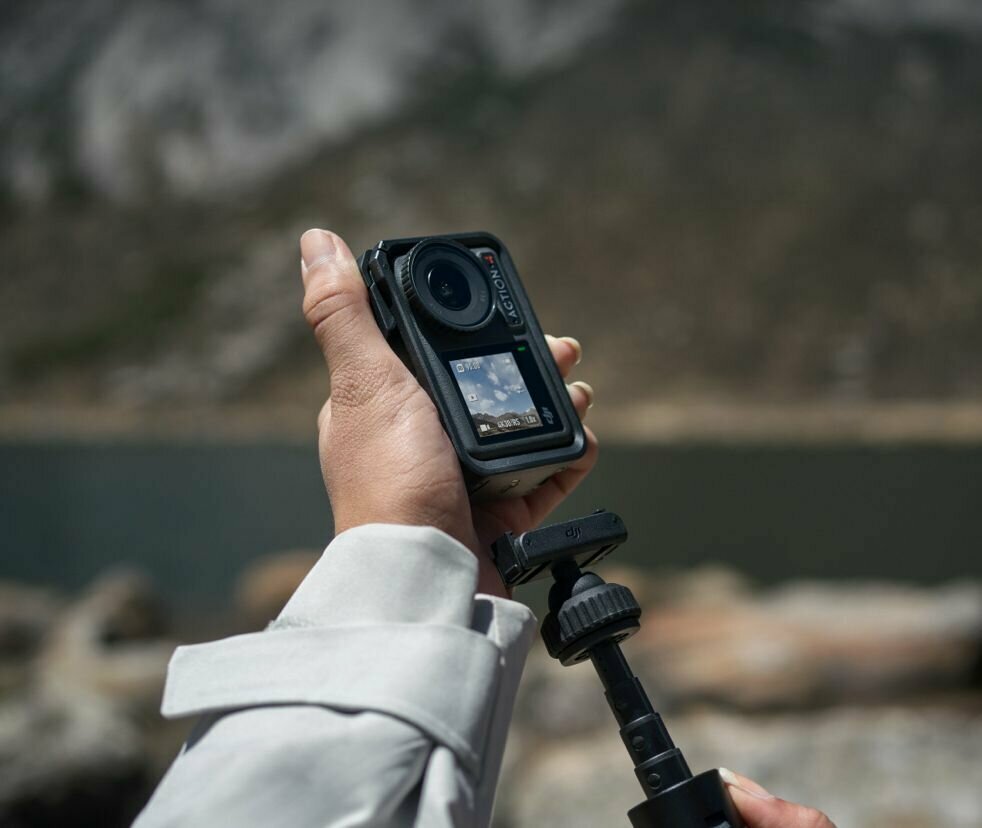 Экшн-камера DJI Osmo Action 4 Adventure Combo