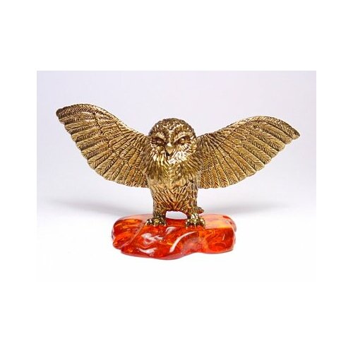 Сова полярная из янтаря и бронзы 1530