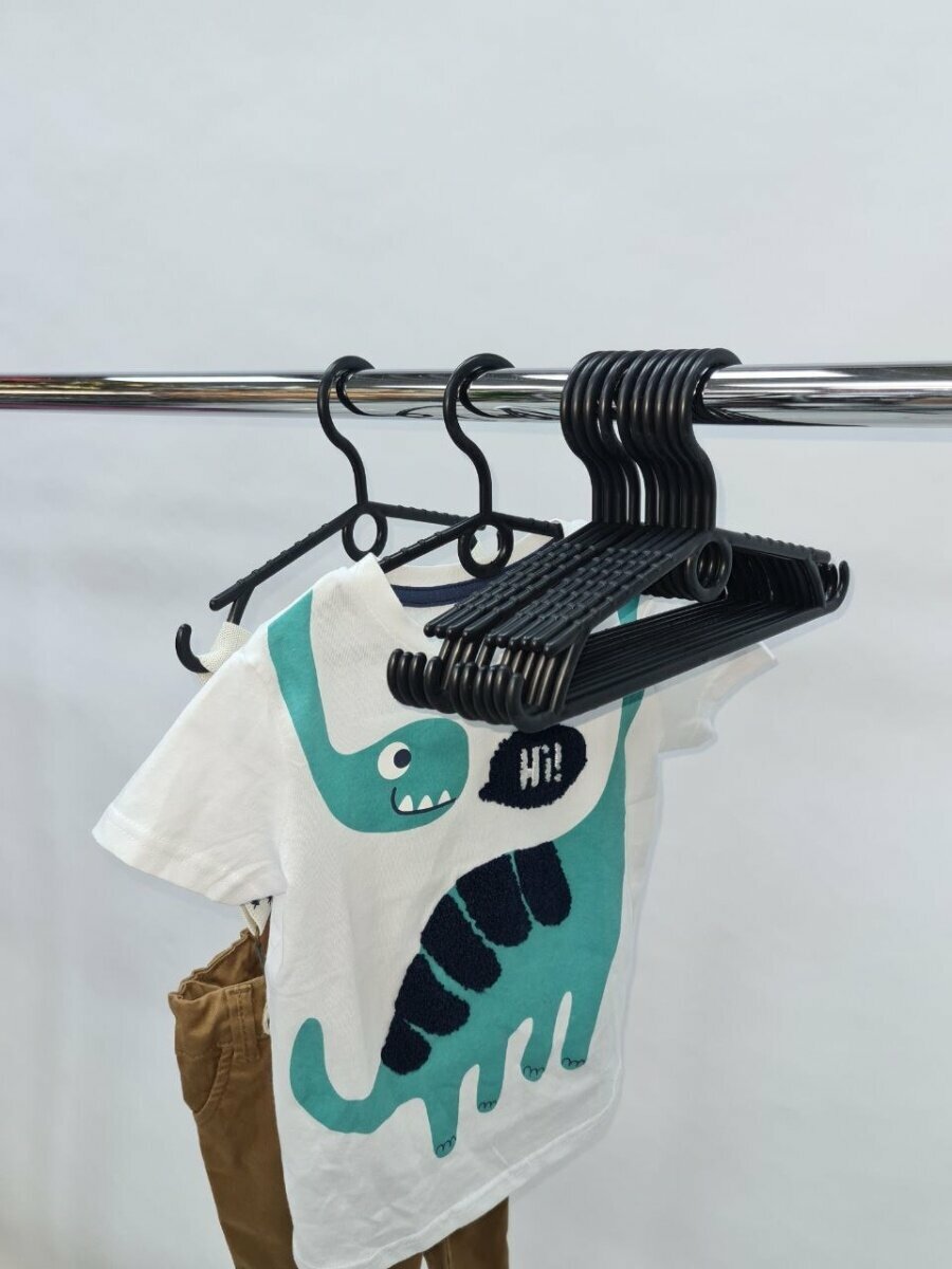 фото Вешалка-плечики 25 см