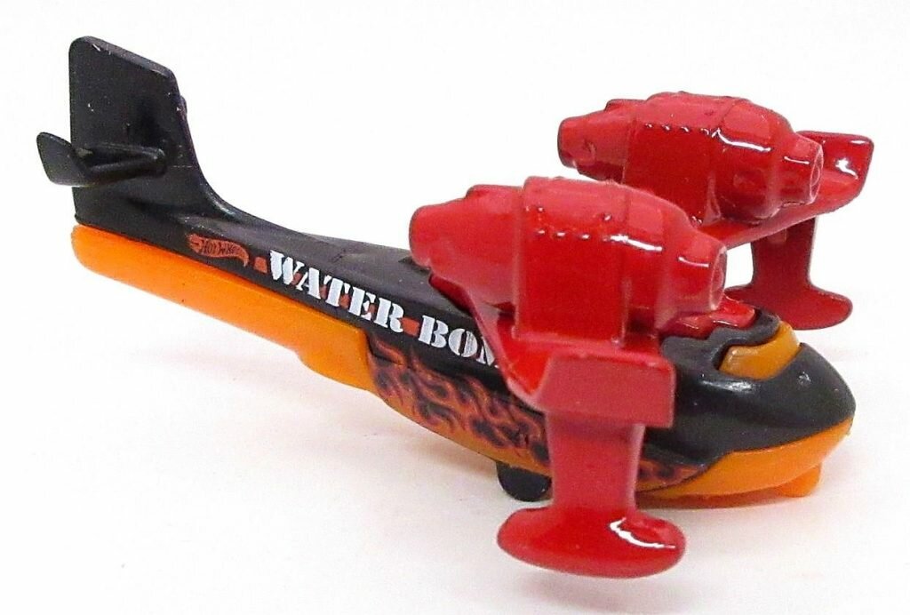 Машинка детская Hot Wheels коллекционная WATER BOMBER вишня