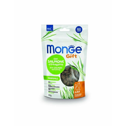 Лакомство для кошек Monge Gift Hairball Хрустящие подушечки с начинкой Лосось и кошачья мята для вывода шерсти 60 г