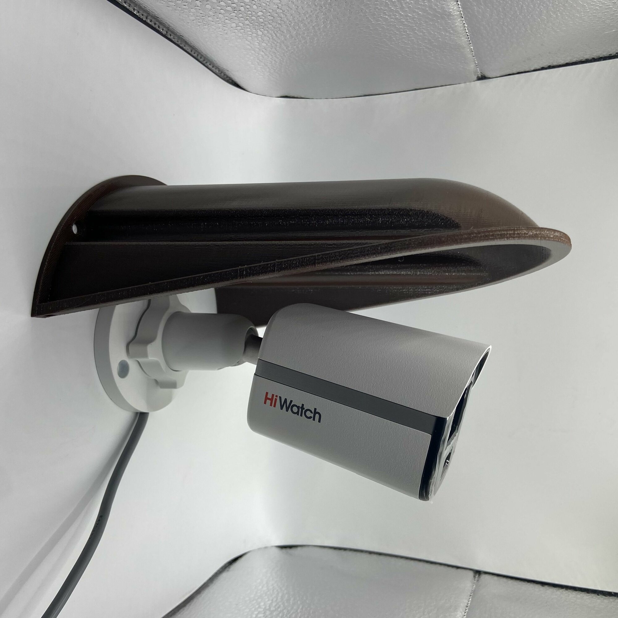 Защитный козырек для камеры видеонаблюдения Ракушка-XL 3D-печать HIKVISION HIWATCH DAHUA (коричневый) защита камеры от дождя, льда, снега
