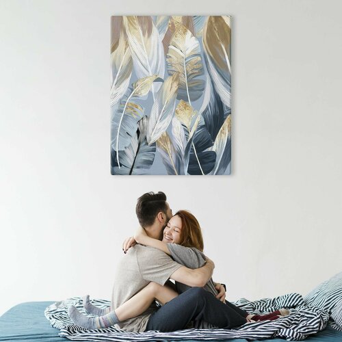 Картина на холсте для интерьера - Золотые перья, абстракция 60х80 см