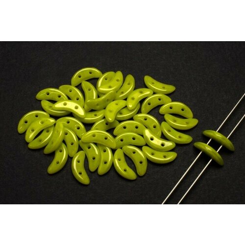 Бусины Crescent beads 10х3мм, цвет 0310-84020 Chartreuse, 708-073, 5г (около 40 шт)