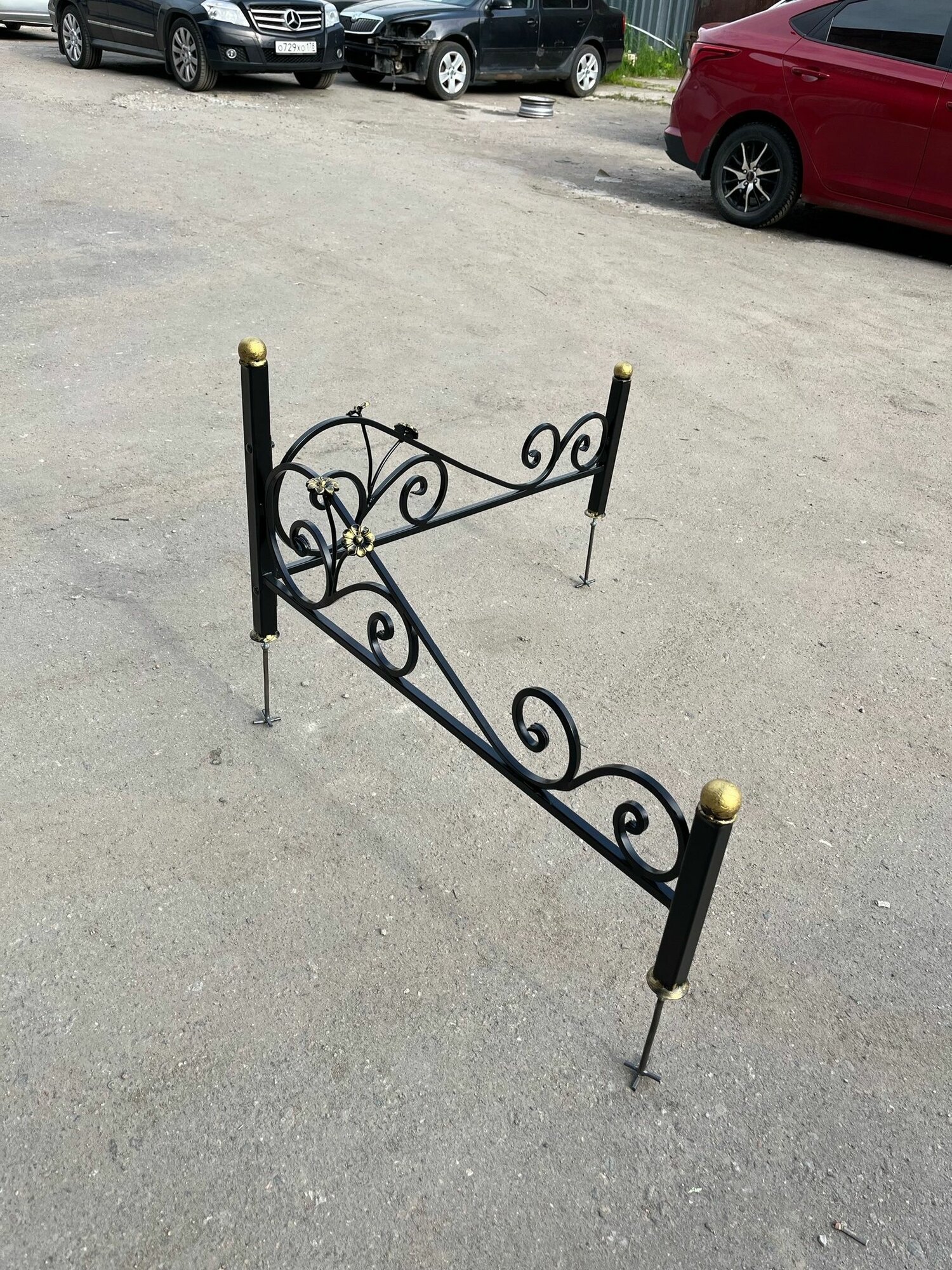 Забор садовый кованый, Студия кованой мебели Нива, цвет черный/бронза — фото 1