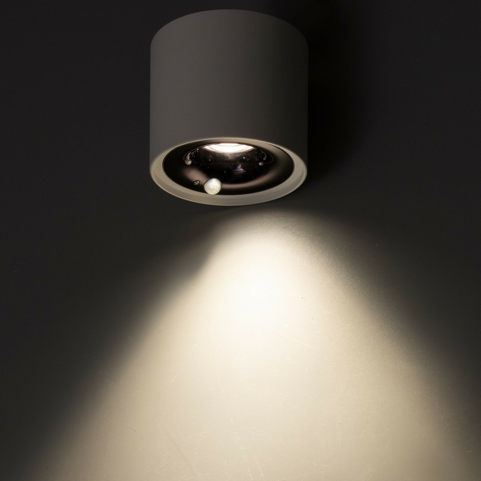 Светильник "Аура" LED 7Вт 4000К датчик освещенности Ra92 белый 9х9х8см - фотография № 6