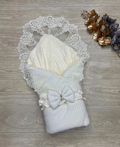 Изображение товара Конверт для новорожденного на выписку для новорожденного в роддом белый