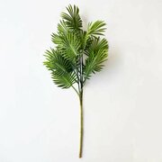 Искусственное растение Ветка пальмы 30x49 см пластик цвет зеленый