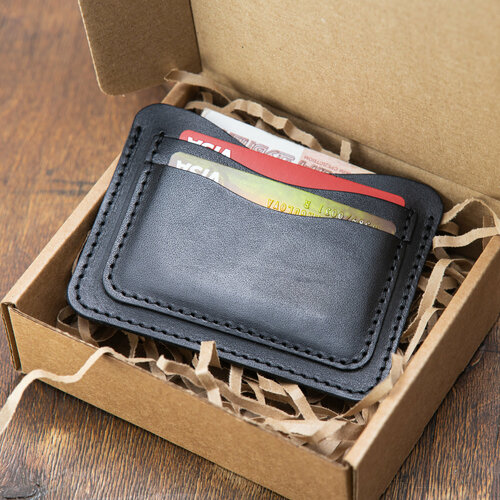 Визитница SAFFA, фактура гладкая, черный