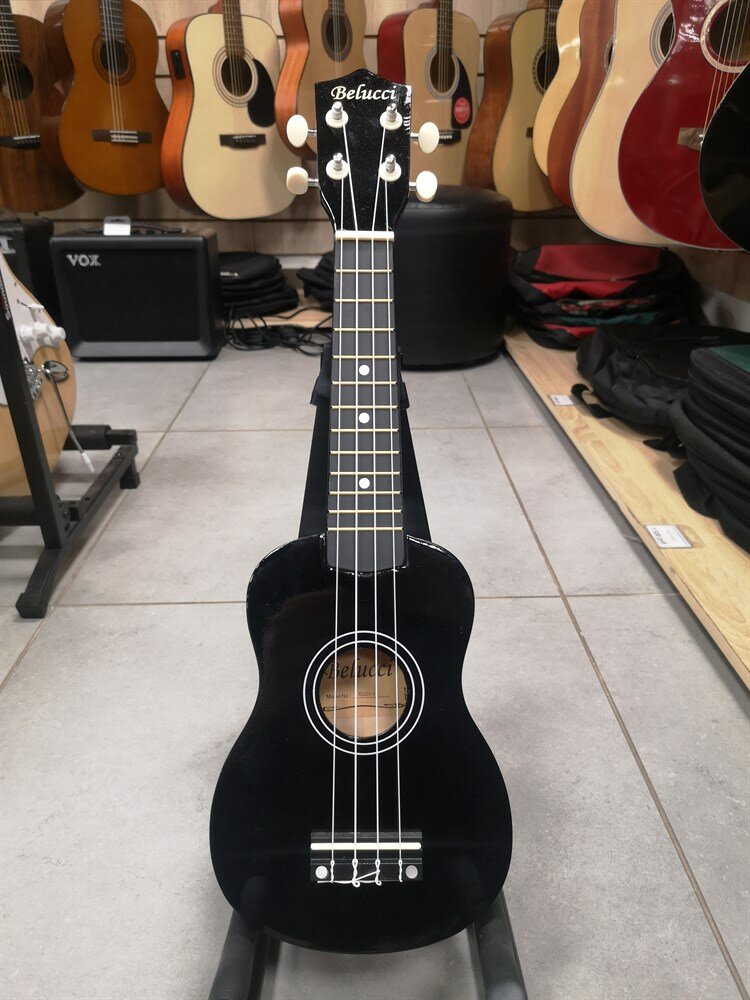 Укулеле Belucci XU21-11 BK — фото 1
