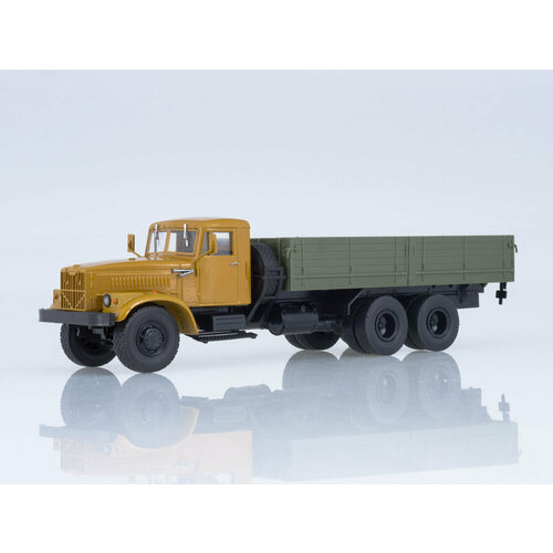 Масштабная модель грузовика коллекционная КРАЗ-257Б1 масштабная модель грузовика коллекционная краз 256б1 самосвал хаки зеленый