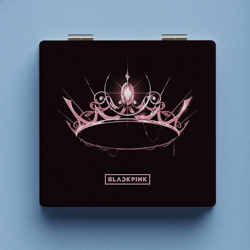 фото Маленькое складное зеркало BLACKPINK