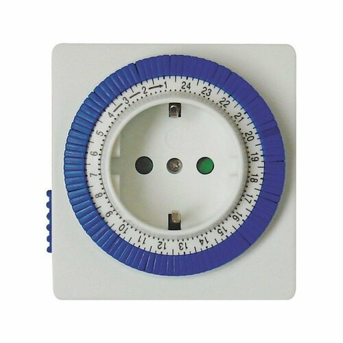 Розетка с таймером суточная 3500W16A 230V TM32 цена за 1 шт 812₽