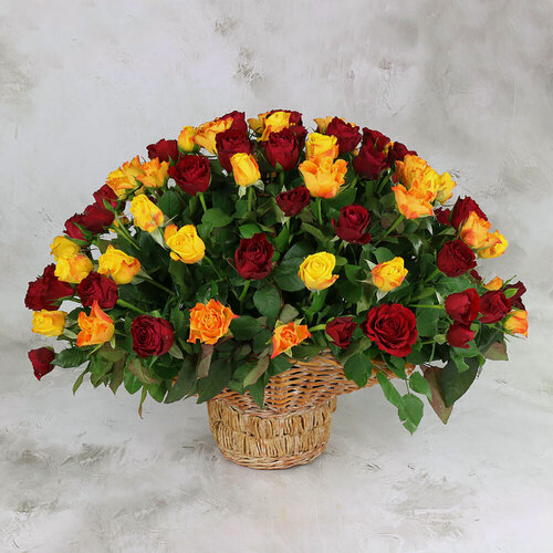 Изображение товара Букет Букет Маркет "Монобукет 101", роза Кения, в корзине, 50 см