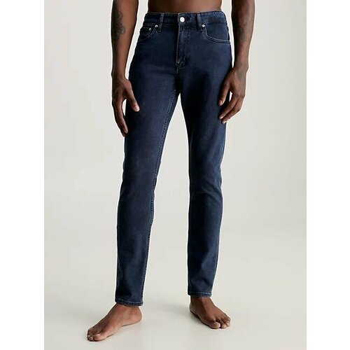 Джинсы зауженные CALVIN KLEIN, размер 31/32, синий джинсы зауженные calvin klein размер 31 34 серый