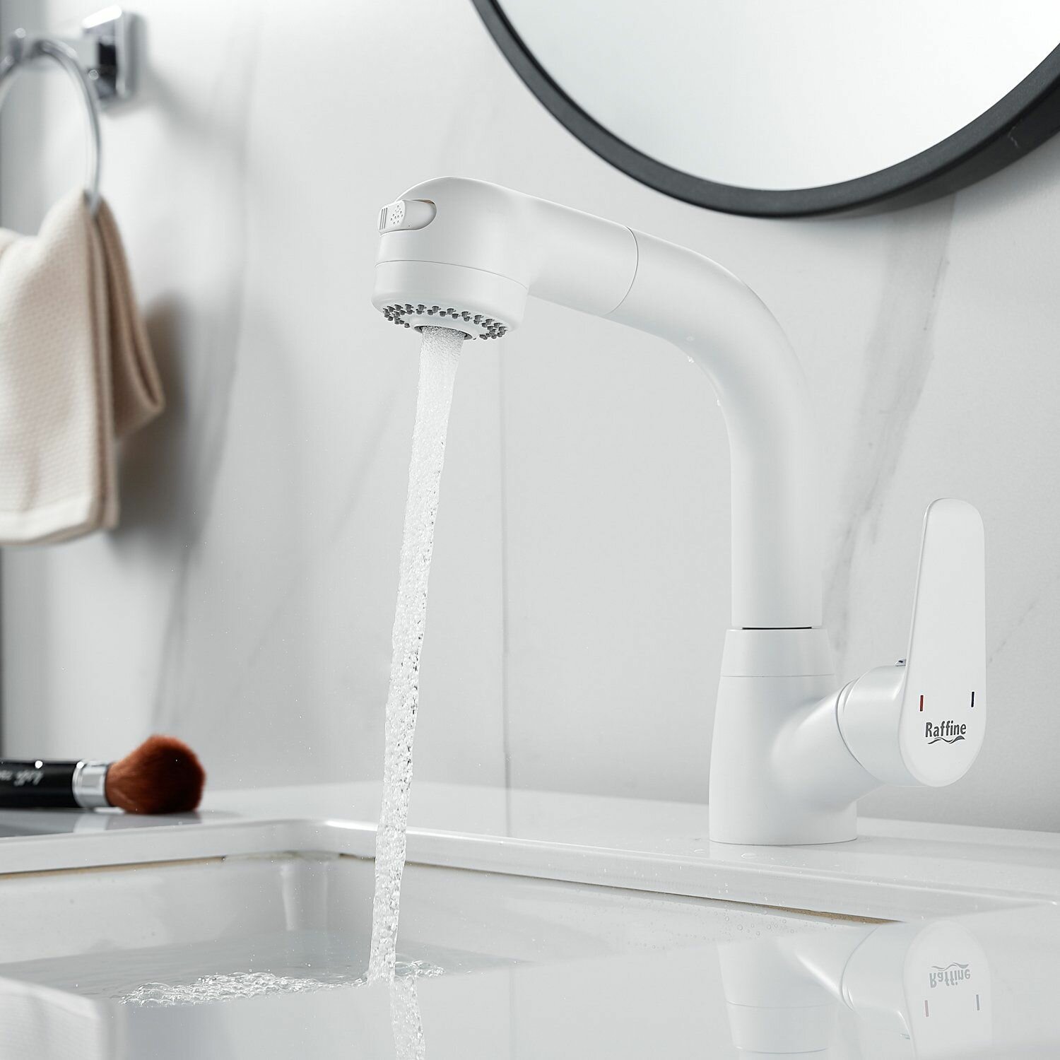 фото Смеситель для кухни с выдвижным изливом Raffine F291С белый