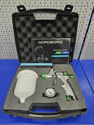 Изображение товара Краскопульт HVLP с верхним баком, сопло 1,4 мм, пластиковый кейс для автосервиса NORDBERG