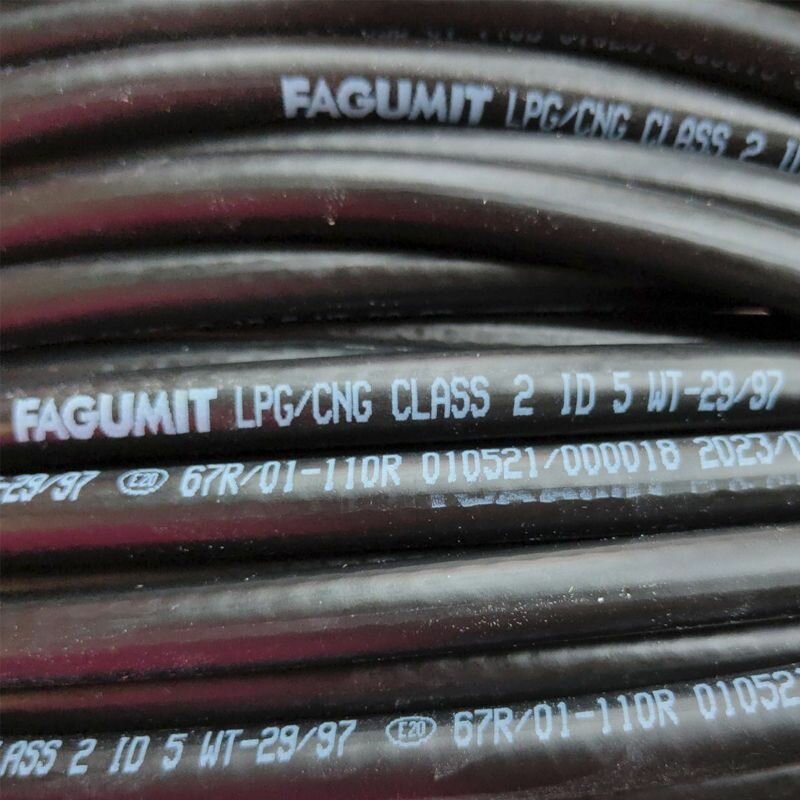 Шланг газовый 5*11 мм Fagumit - 2 метра