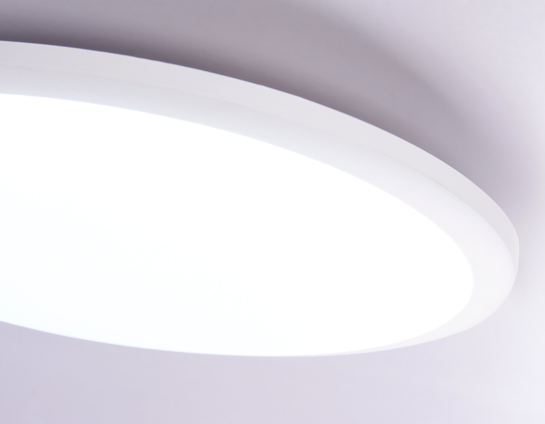Потолочный светодиодный светильник FZ1232 WH белый IP44 48W 6400К D450*55 (Без ПДУ)
