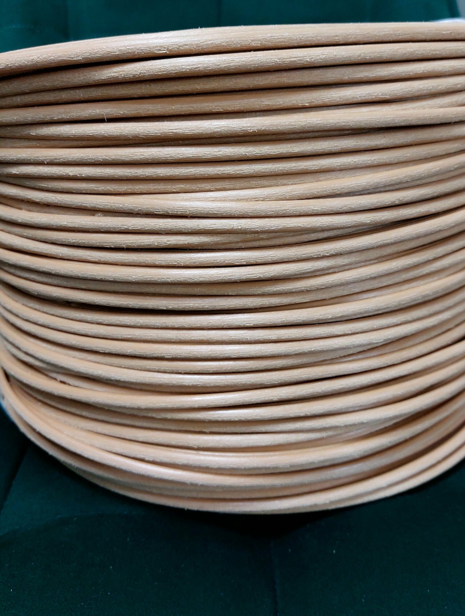 фото Искусственный ротанг полутрубка, 6мм