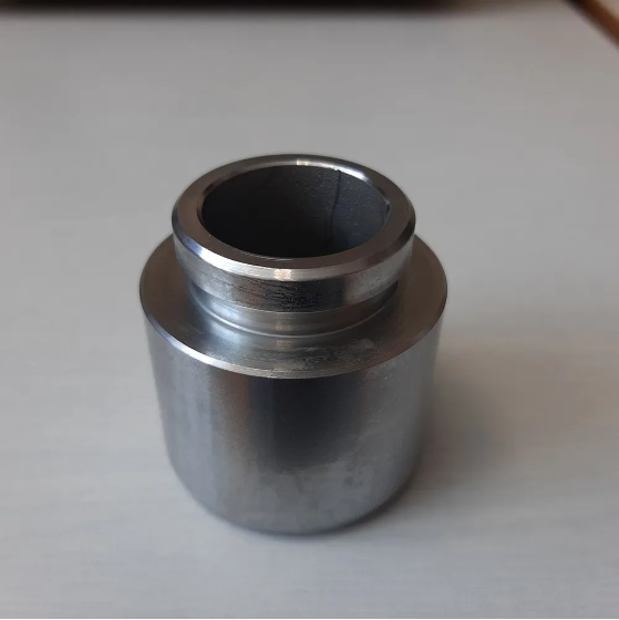 Поршень тормозного суппорта Frenkit P334601 Nissan Wingroad (Y11); Avenir (W10, W11); Tino (V10); Bluebird (U12, U13, U14); Primera (P10, P11, P12); Cefiro (CA33) OEM 44123-61E00