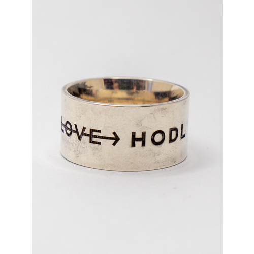 Кольцо HODL Love Hodl by Hodl Jewelry, серебро, 925 проба, оксидирование, родирование, чернение, гравировка, платинирование, размер 17.5, ширина 12 мм, серебряный