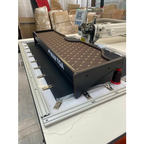 Стол-полка на торпеду грузового автомобиля MAN TGA TGL XXL 9922₽