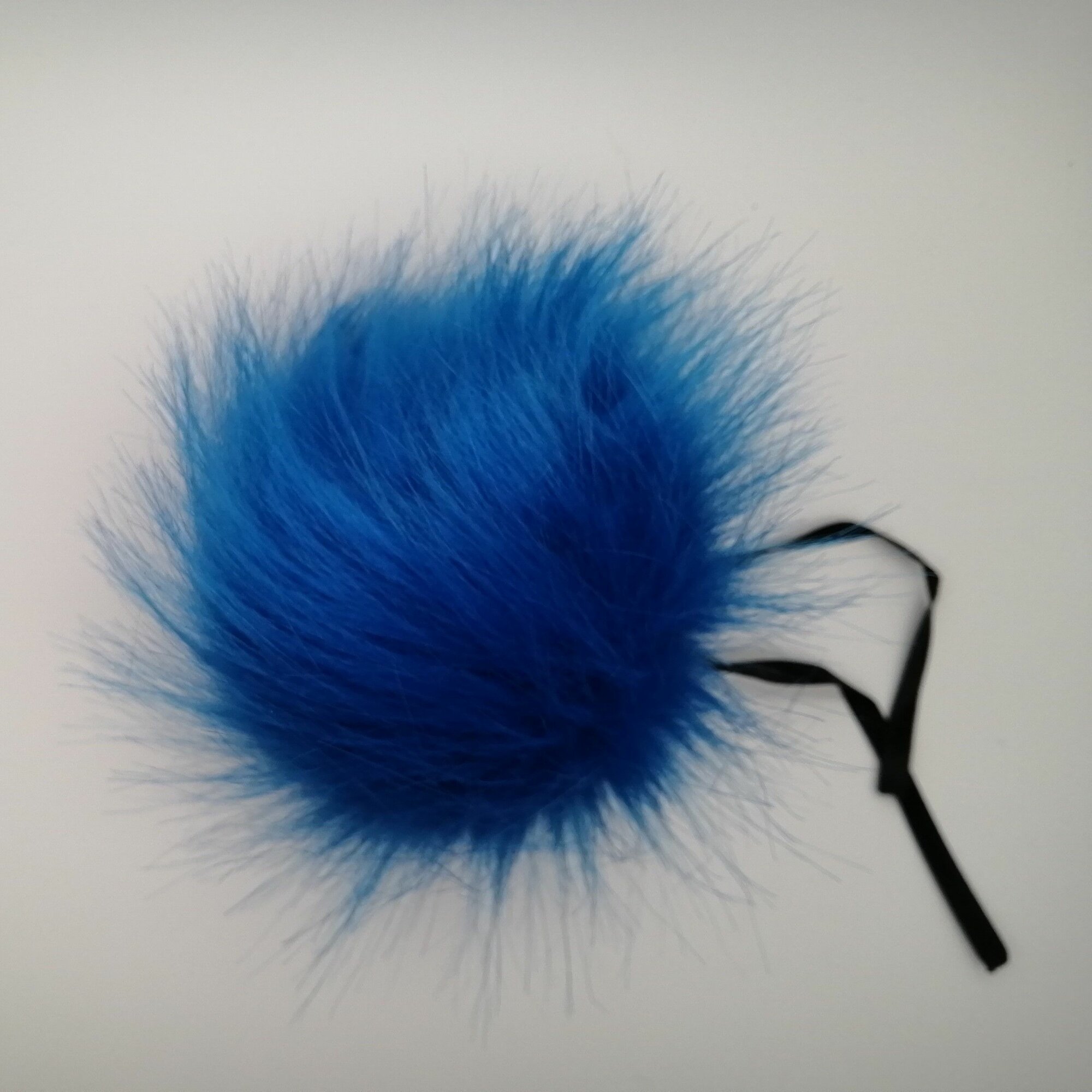 Помпон из искусственного меха под песец темно-голубой (17-18см),1шт