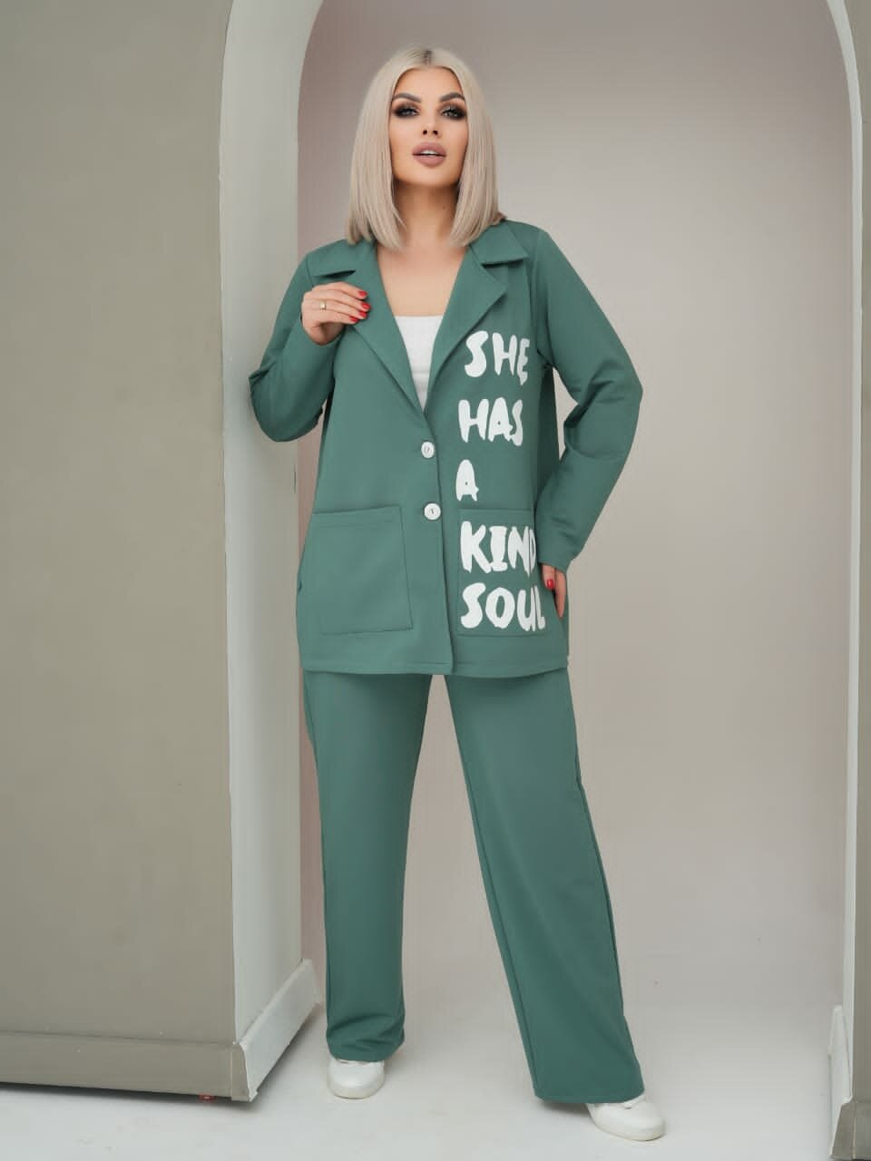 Комплект одежды  размер 52 зелeный