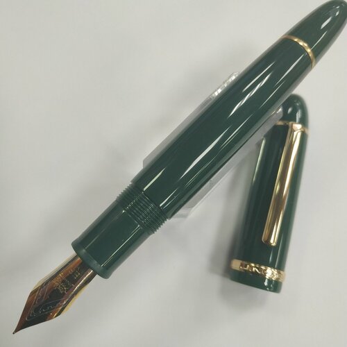 EXTRA FINE зелёная С золотистым крупная перьевая ручка JINHAO 159 GREEN GOLD 3500₽