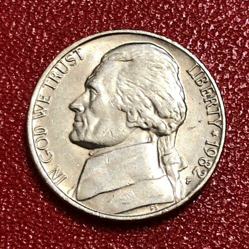 Монета США 5 центов 1982 год # 6-1 монета сша 5 центов 1986 год джефферсон 6 1