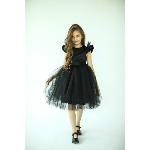 фото Школьное платье lizzi, нарядное, однотонное, размер 122/128, черный