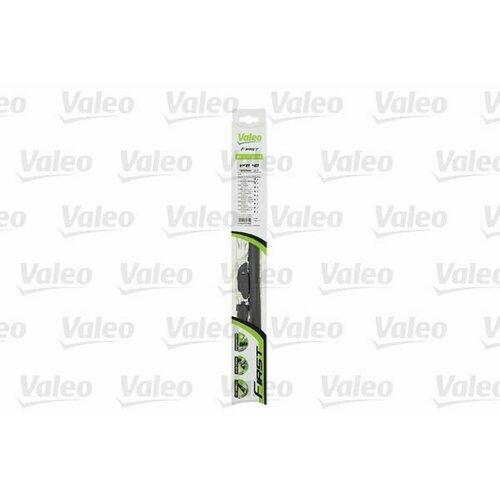 Щетка стеклоочистителя бескаркасная 400 мм VALEO 575782 с адаптерами