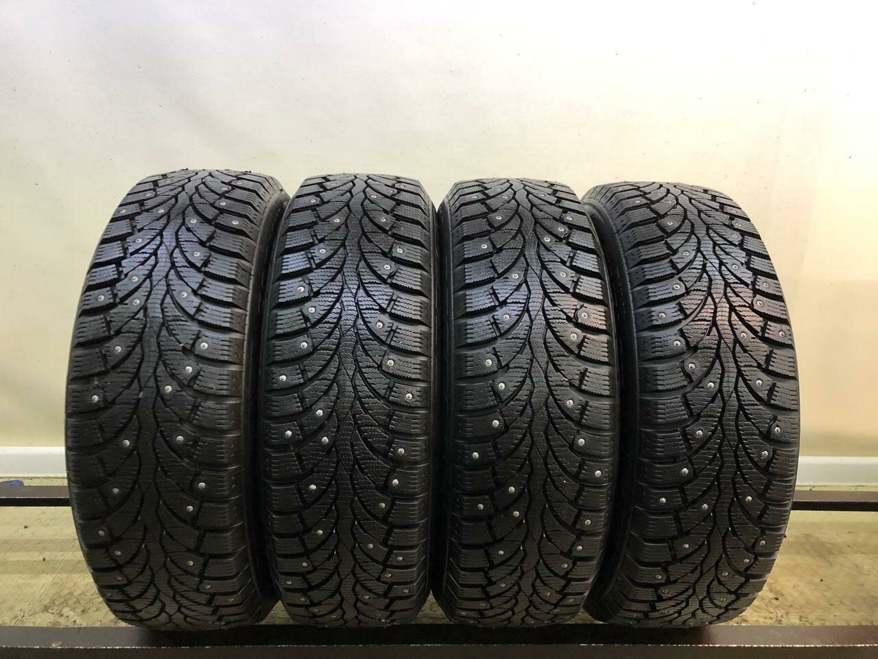 Pirelli Formula Ice 185/60 R15 БУ Шины Зимние