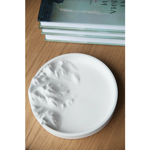 Декоративный поднос Горы D 17 см ZAVOD BETON 750₽