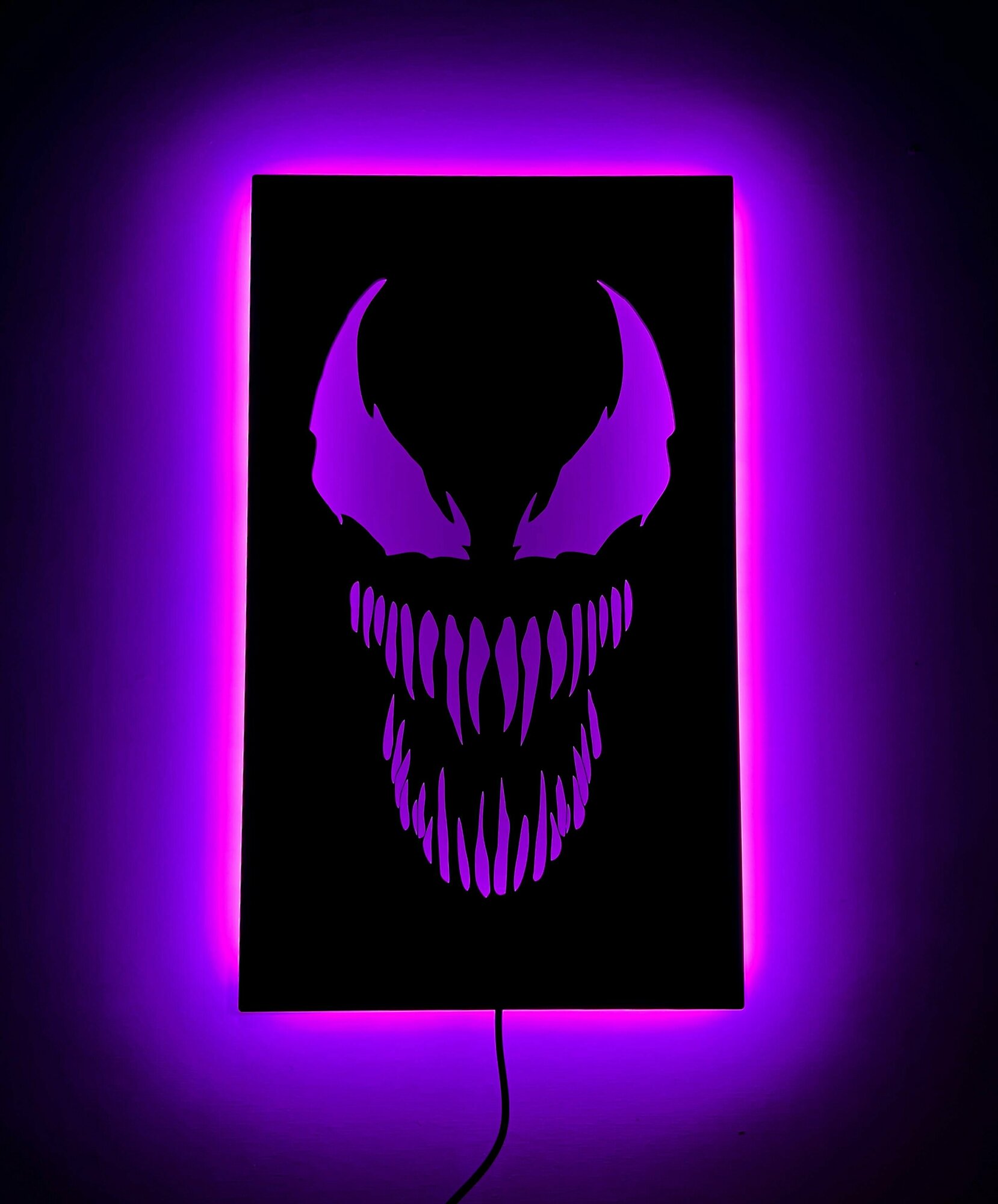 Настенный светильник Веном / Venom