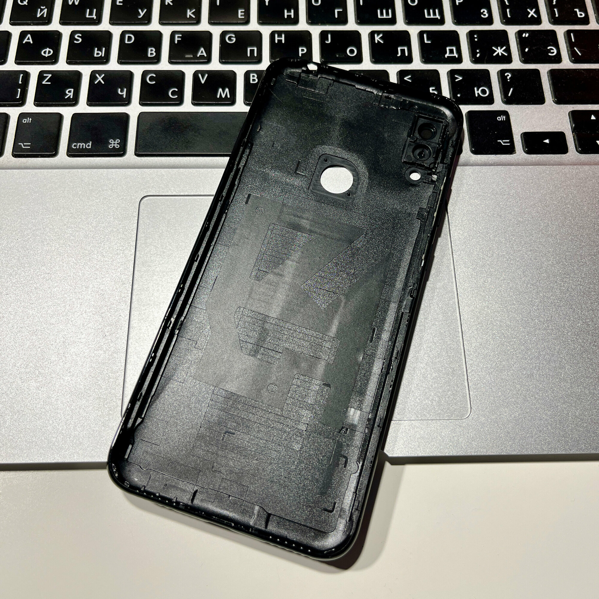 Задняя крышка PREMIUM KASIK Huawei Y6 2019, Huawei Y6S (MRD-LX1F), чёрная — фото 2