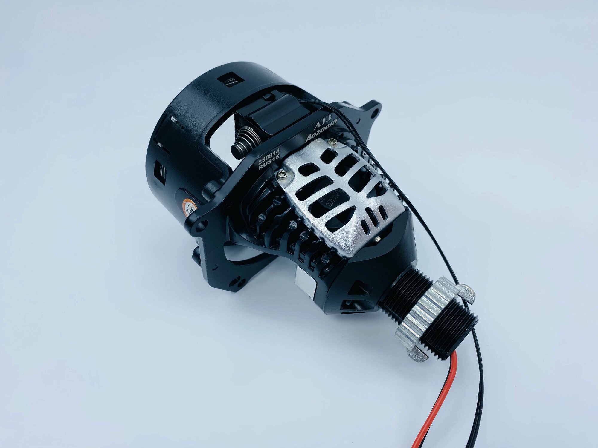 Светодиодные би лед модули ближнего/дальнего света Bi LED Aozoom A13 New 2023, 12V, 5500K, 3.0", комплект, 2 линзы — фото 5