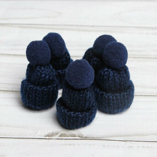 Шапка для игрушек вязаная с помпоном набор 5 шт цвет синий 278₽