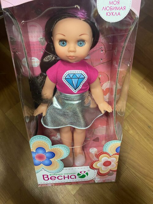 Моргающая кукла в яркой кофте с алмазами 30 см