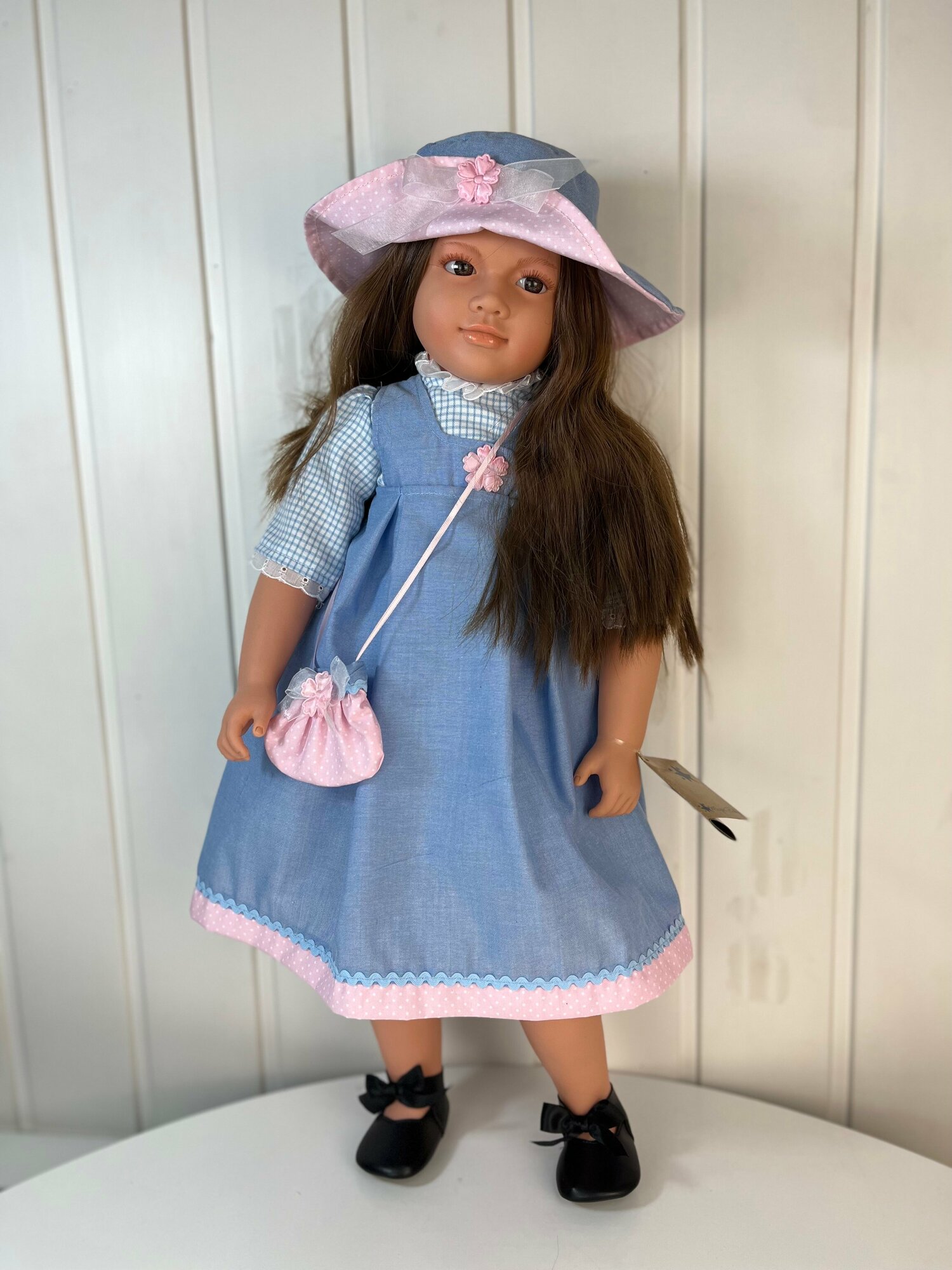 Коллекционная кукла Lamagik "Джеральдин", 62 см, арт. B9902