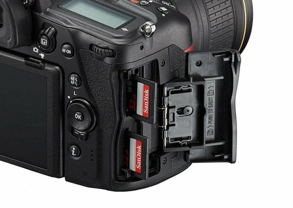 Зеркальный фотоаппарат NIKON D780 BODY body, черный - фото №19