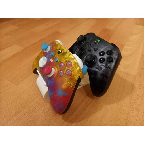 Двойной держатель для джойстика Xbox Series XS 80000₽