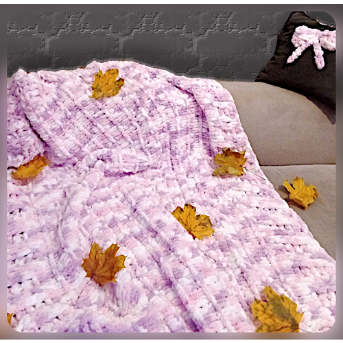 Плед из пряжи alize puffy ручная работа Цвет пурпур код 01 3000₽