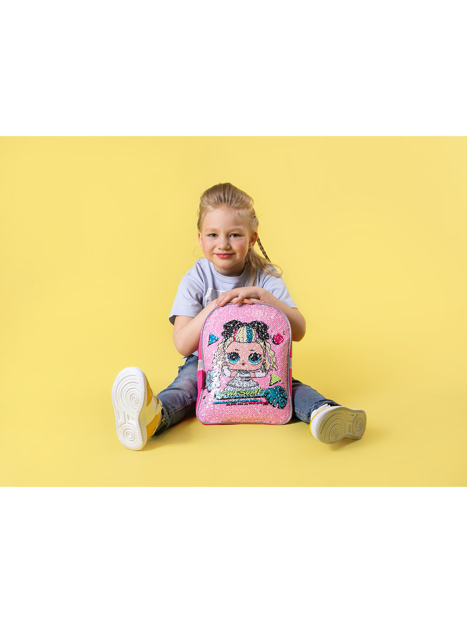 фото Рюкзак детский LOIS-UA1-579CS LOL, одно отделение на молнии, с капсулой с двигающимися пайетками внутри, размер 25 х 20,5 х 10 см.